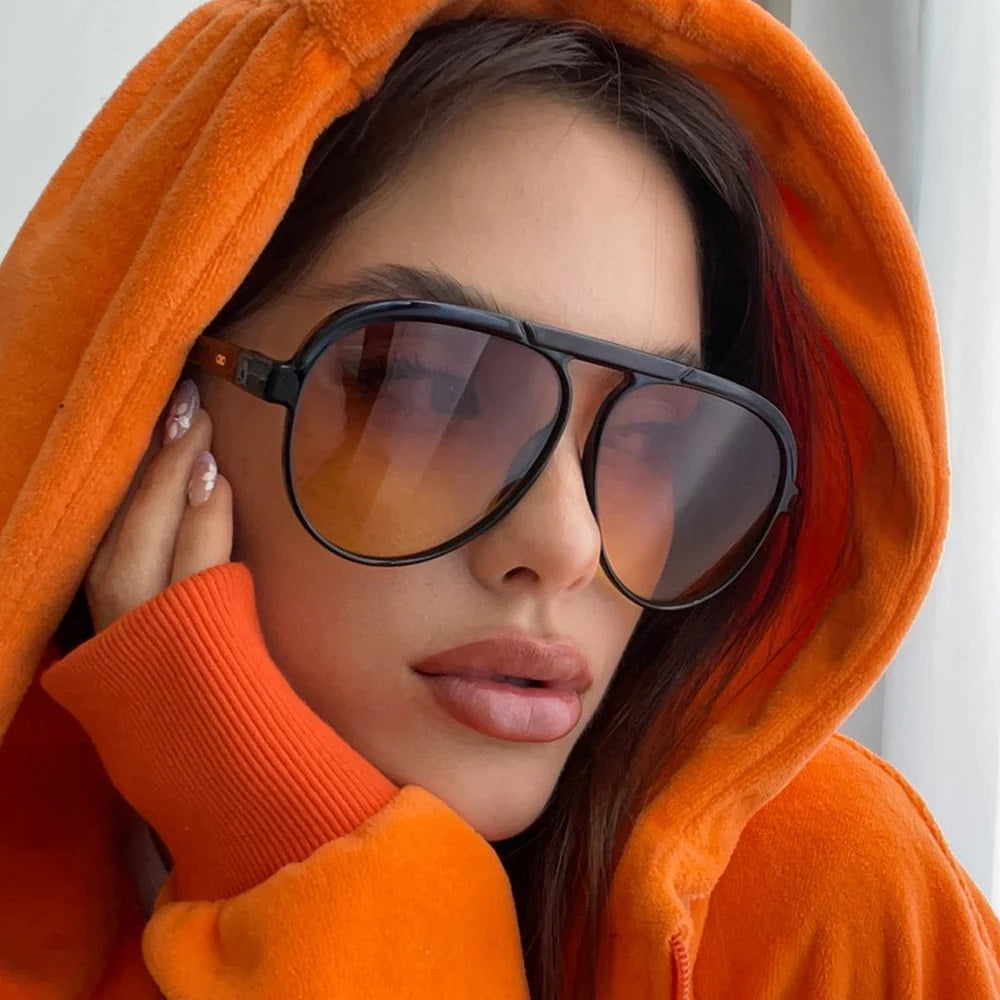 ÓCULOS DE SOL Paris - Metal Preto Brilhante - Lente Sunset