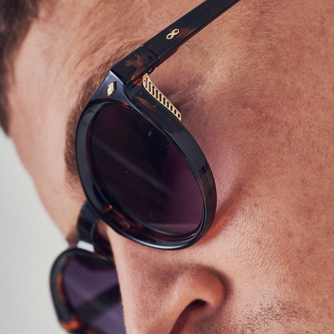 Óculos de sol Holbox - Tartaruga - Lente Gradiente Cinza