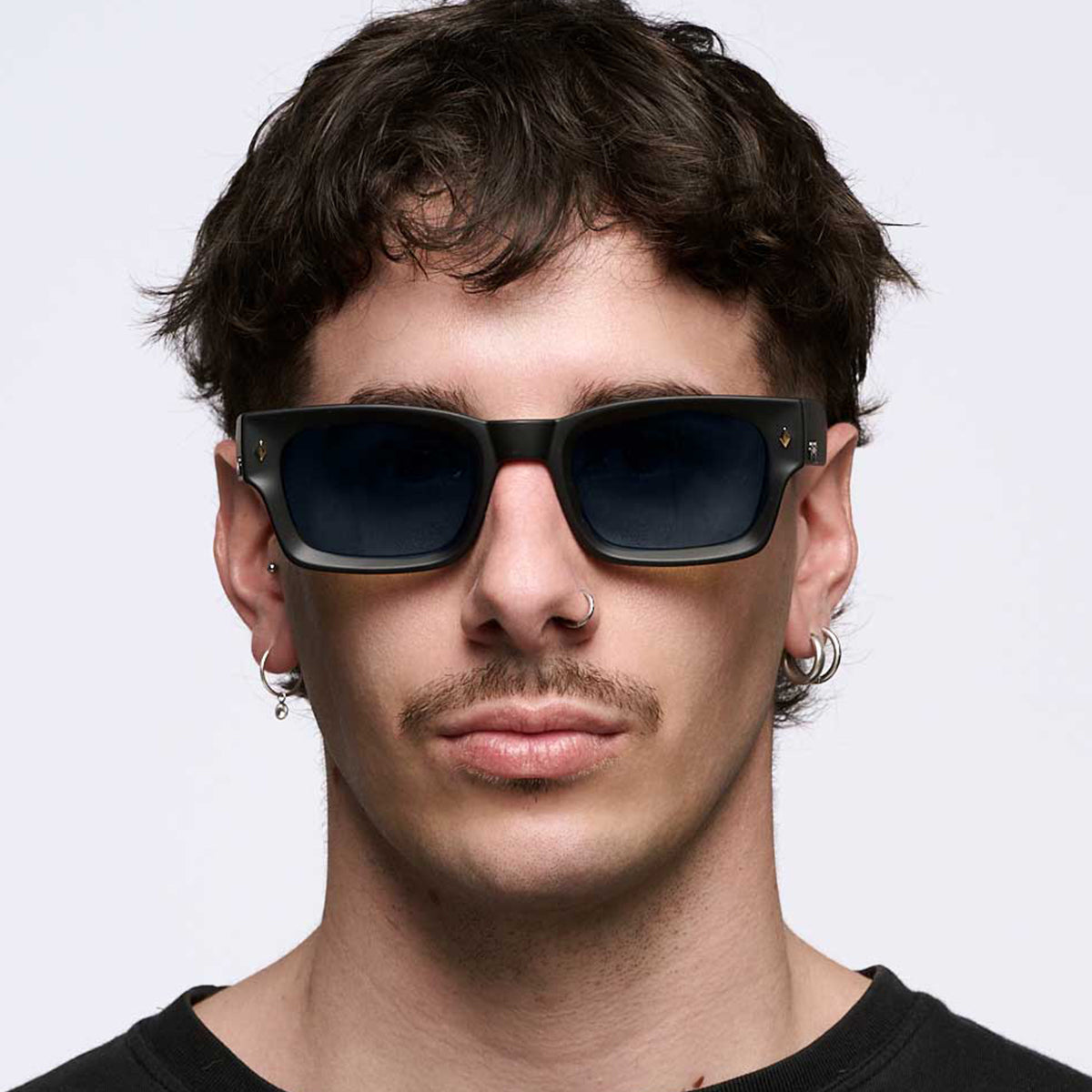 ÓCULOS DE SOL Admiration - Preto Fosco - Lente Cinza