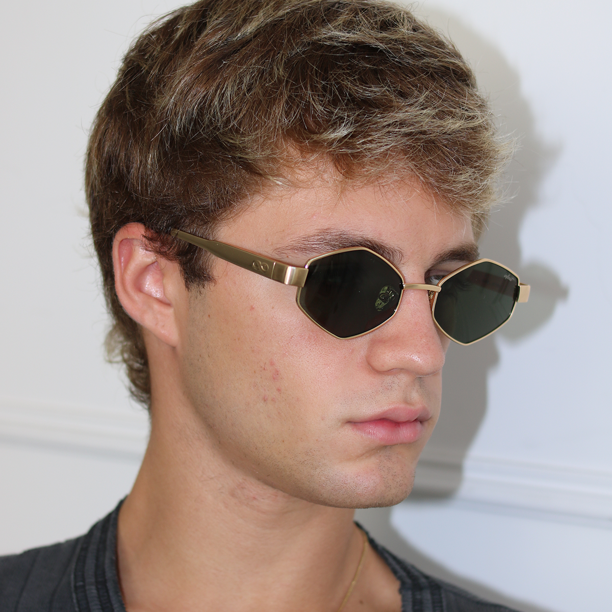 Óculos de sol Belice - Ouro - Lente Verde