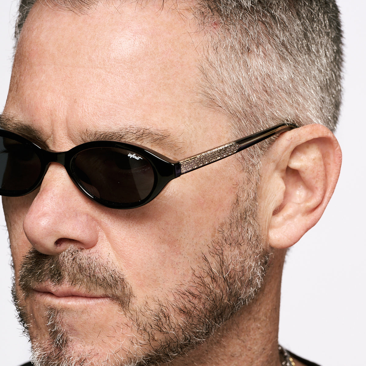 ÓCULOS DE SOL Brigitte - Preto Brilhante - Lente Cinza