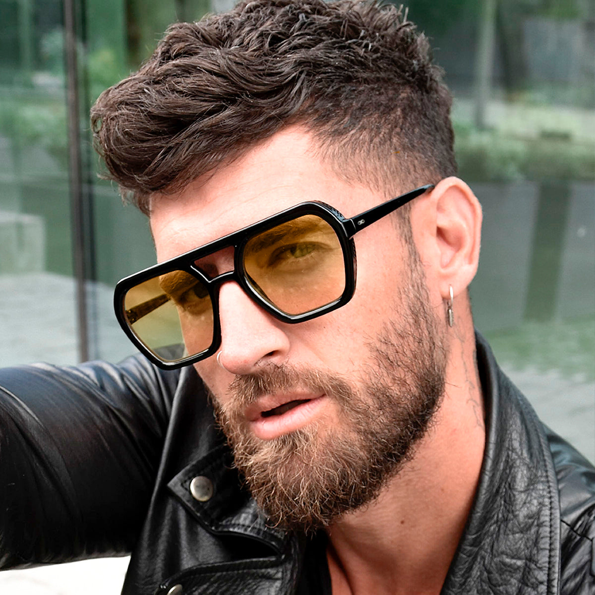 ÓCULOS DE SOL Lyon - Preto Brilhante - Lente Degradada Laranja