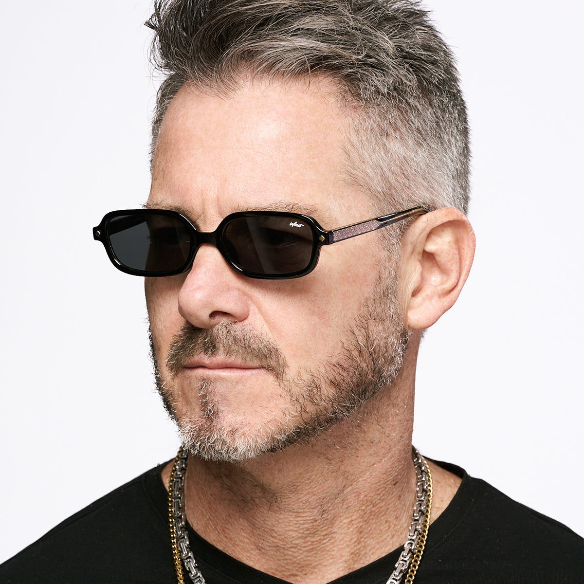 ÓCULOS DE SOL Karl - Preto Brilhante - Lente Cinza