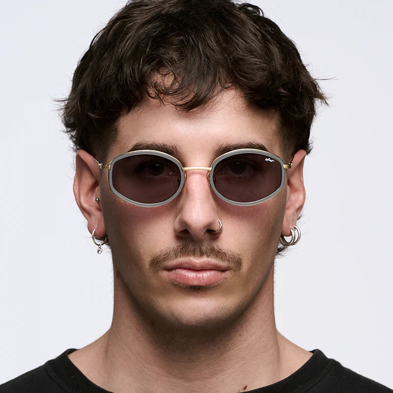 Óculos de sol Kate - Cinza - Lente Cinza