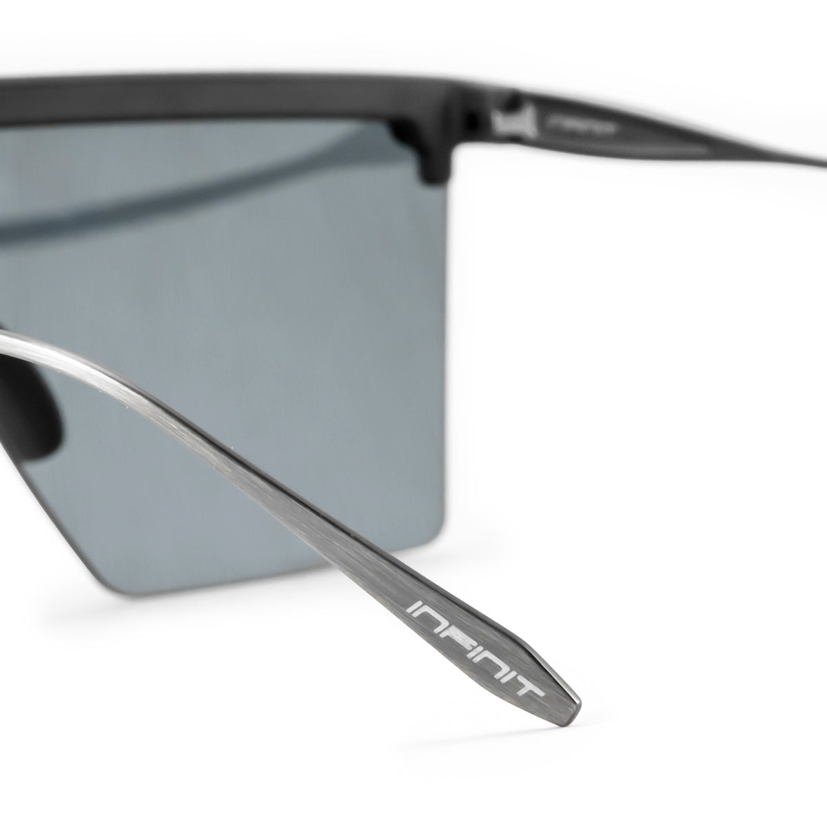 ÓCULOS DE SOL MOSCOW - Metal Preto Fosco - Lente Cinza