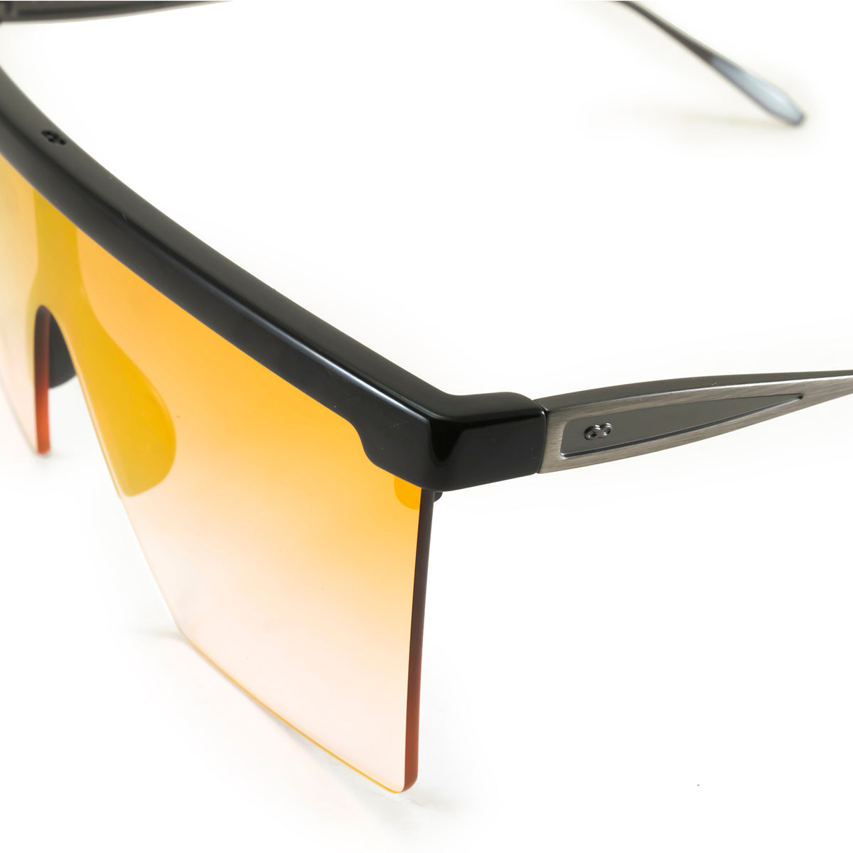 ÓCULOS DE SOL MOSCOW - Metal Preto Brilhante - Lente Morango