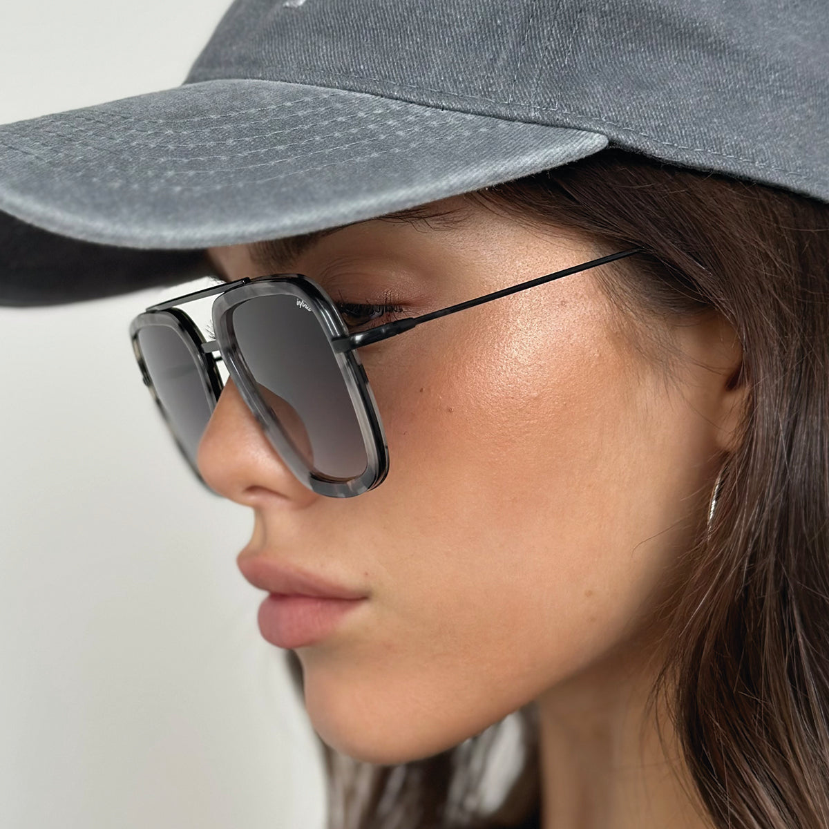 ÓCULOS DE SOL Montecarlo - Luxury Series - Cinza Demi - Lente degradada cinza