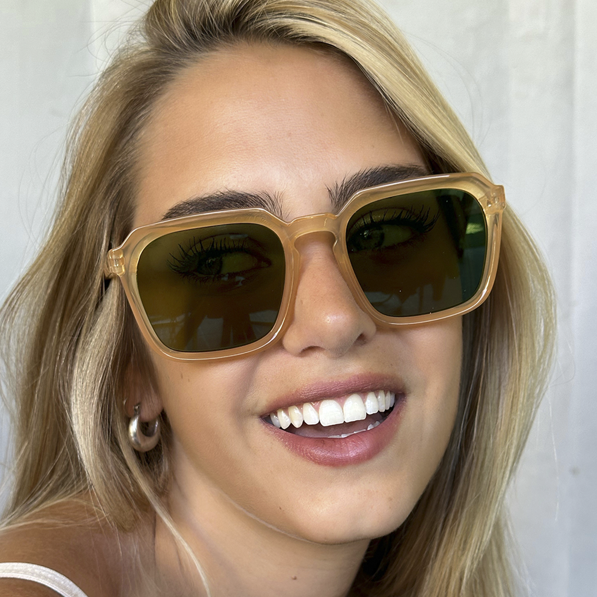 Óculos de Sol Monaco - Mel - Lente Verde