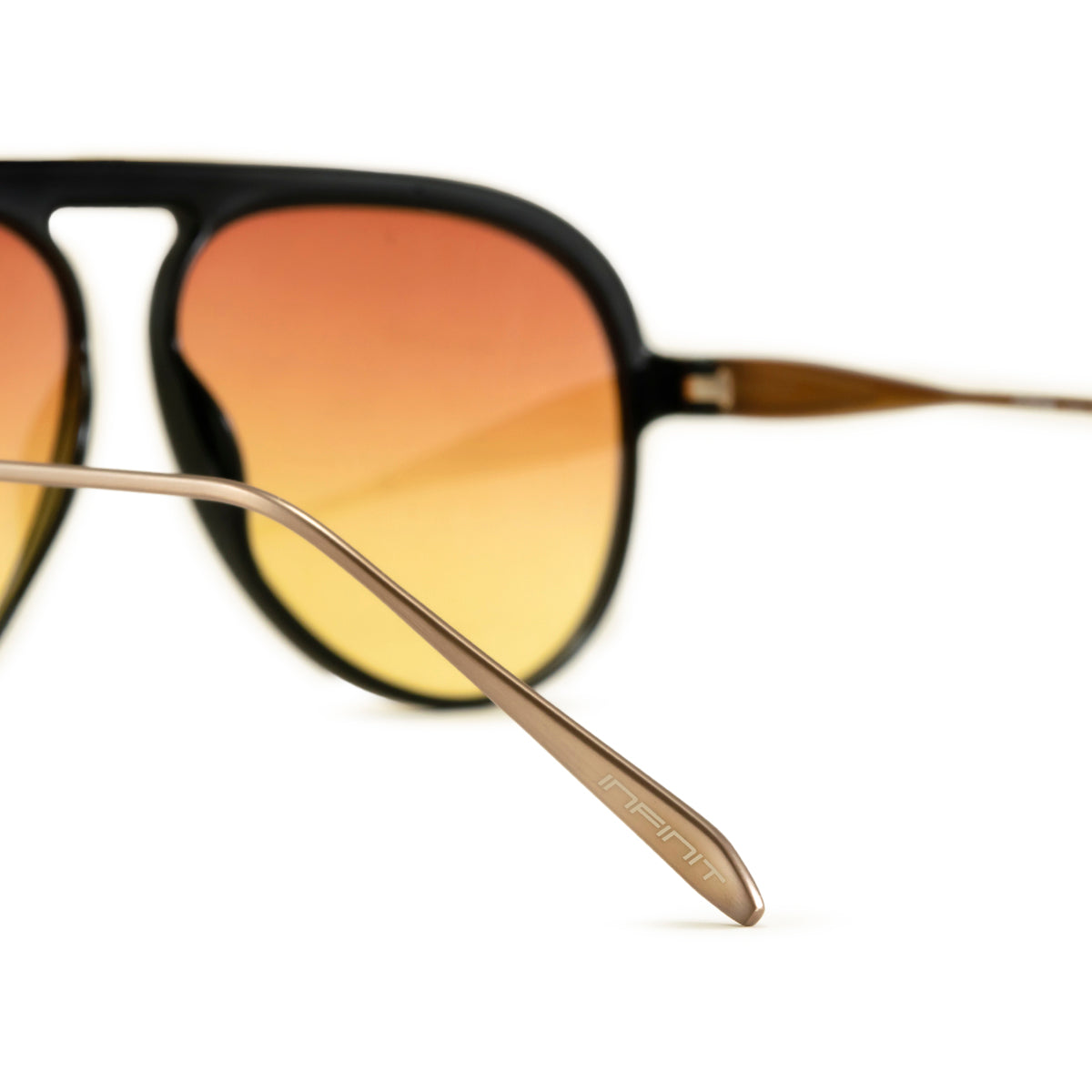 ÓCULOS DE SOL Paris - Metal Preto Brilhante - Lente Sunset