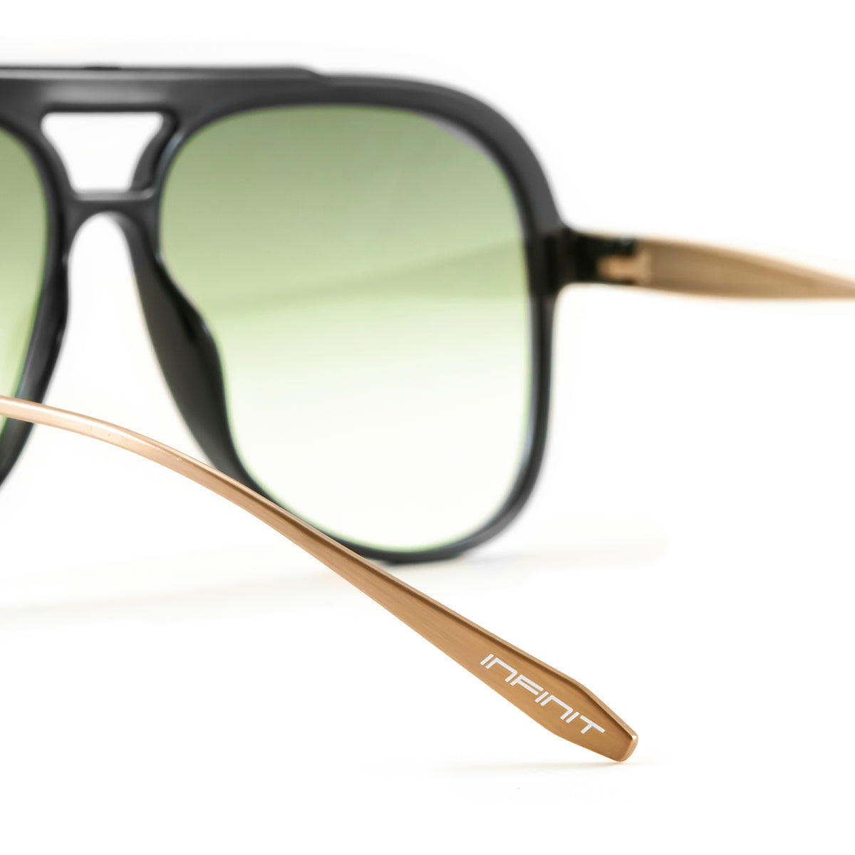 ÓCULOS DE SOL Triple XXX - Metal Preto Brilhante - Lente degradada Oliva