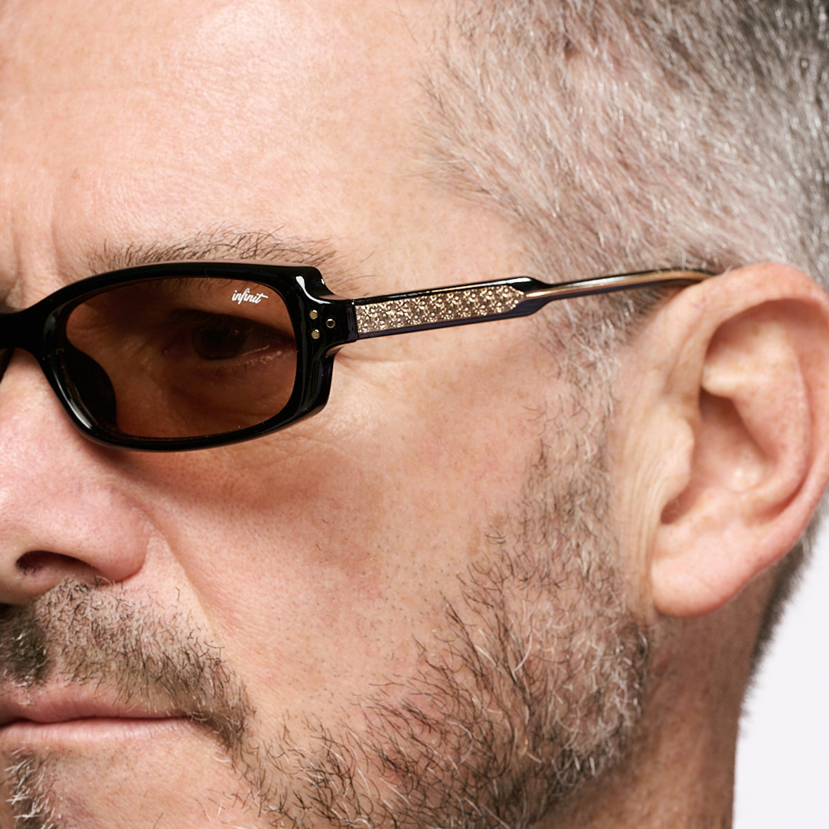 ÓCULOS DE SOL Virgil - Preto Brilhante - Lente Marrom