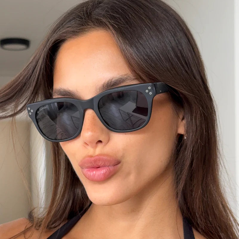 ÓCULOS DE SOL ZAMNA - Preto Brilhante Demi - Lente Cinza Polarizado