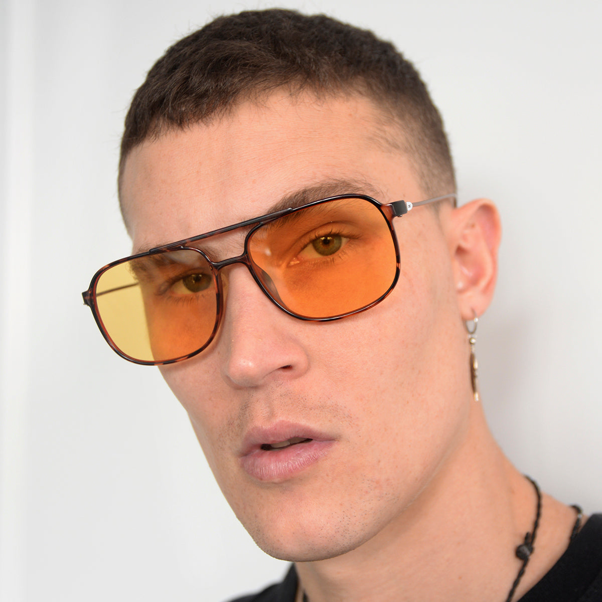 Óculos de sol Caravan - Metal Tartaruga - Lente Amarela