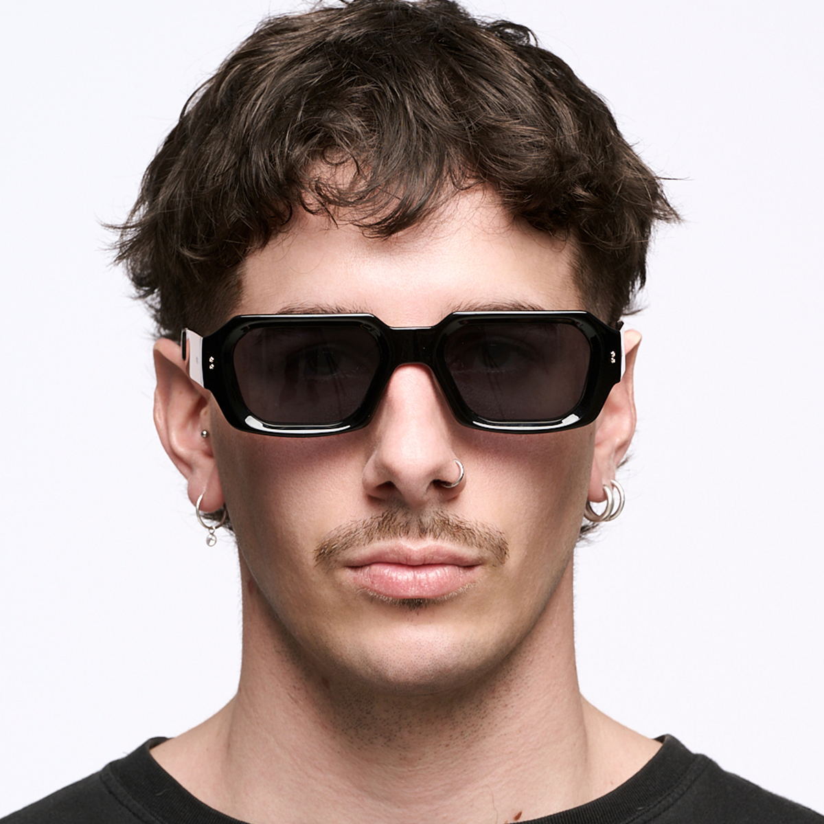 ÓCULOS DE SOL Bronx - Preto Brilhante Metal - Lente Cinza