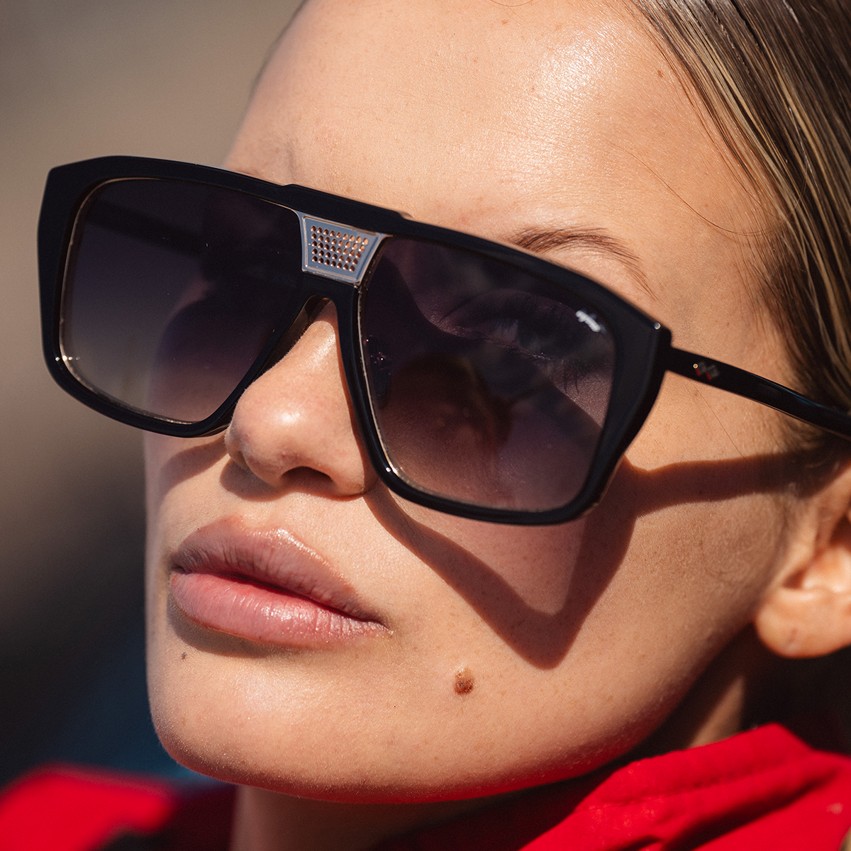 ÓCULOS DE SOL Interlagos - Luxury Series - Preto Brilhante - Lente degradada cinza