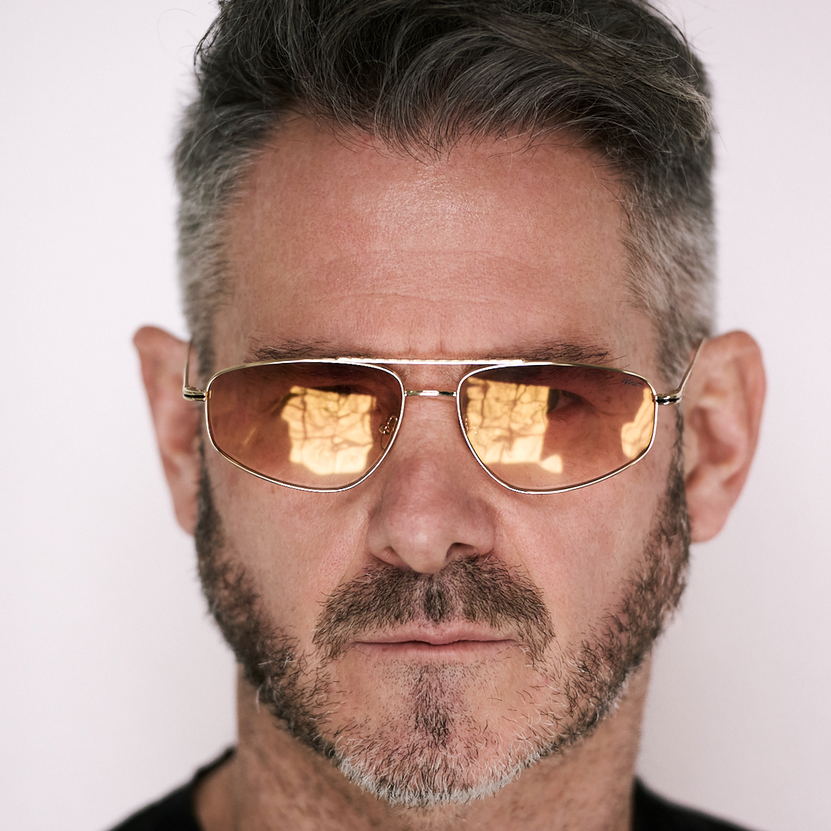 ÓCULOS DE SOL Pierre - Ouro Ouro - Lente Laranja Degradada