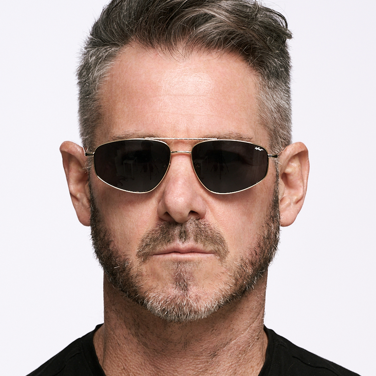 ÓCULOS DE SOL Pierre - Ouro - Lente Cinza