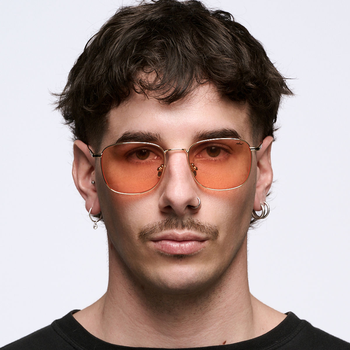 ÓCULOS DE SOL Secchia - Ouro - Lente Coral