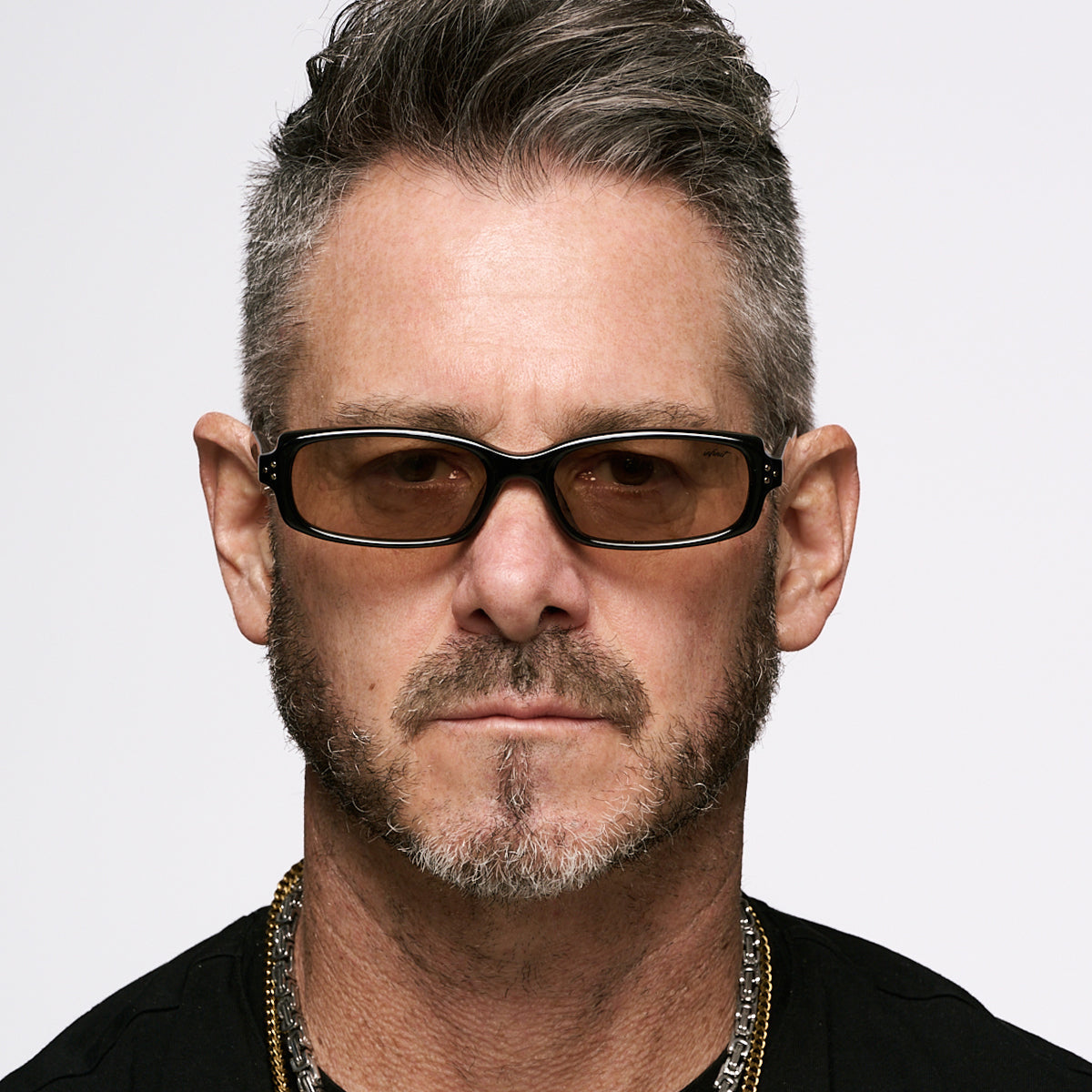 ÓCULOS DE SOL Virgil - Preto Brilhante - Lente Cinza Claro