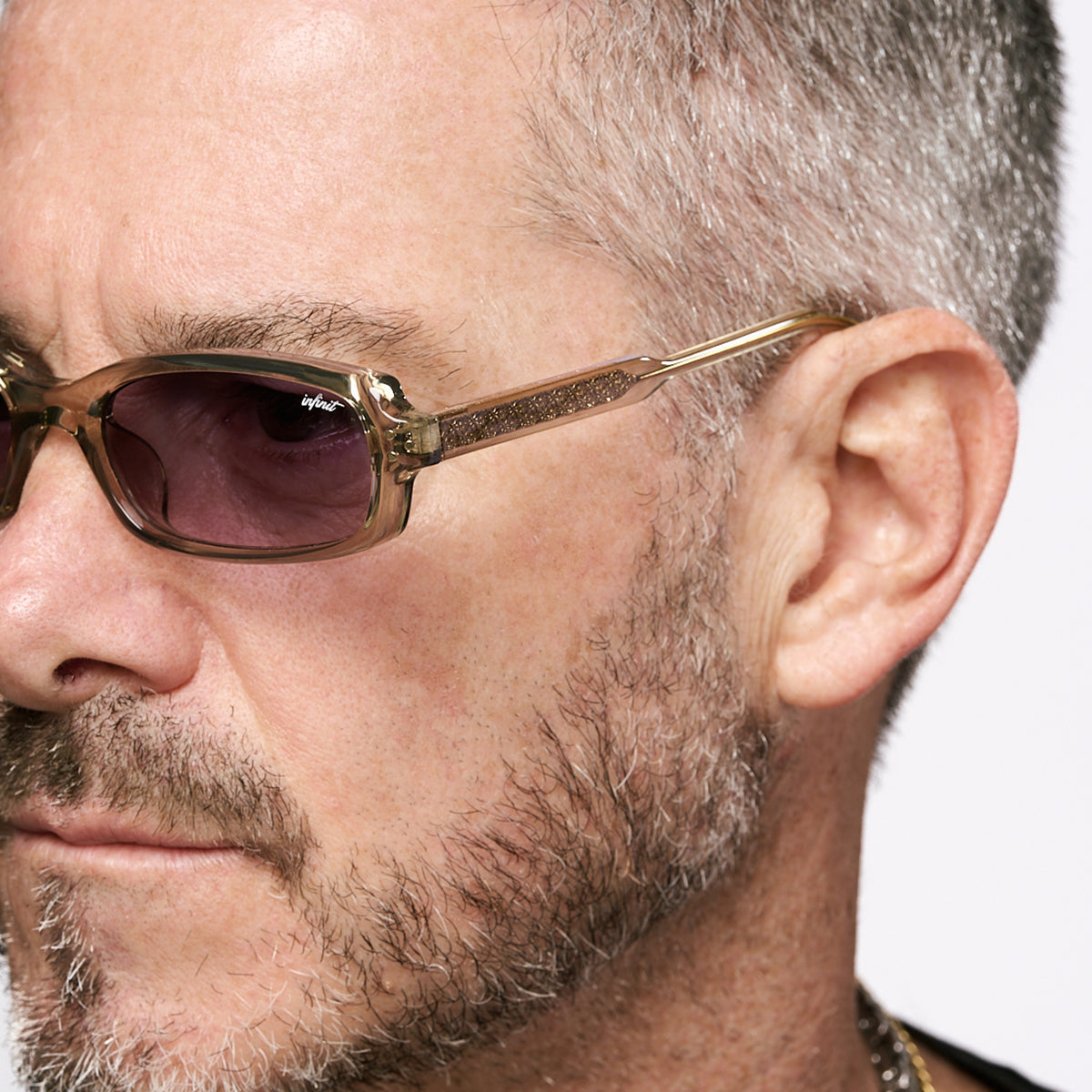 ÓCULOS DE SOL Virgil - Cinza Claro - Lente Roxo Degradada