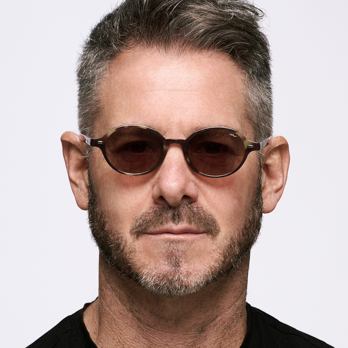 ÓCULOS DE SOL Vizu - Verde Havano - Lente Cinza Degradada